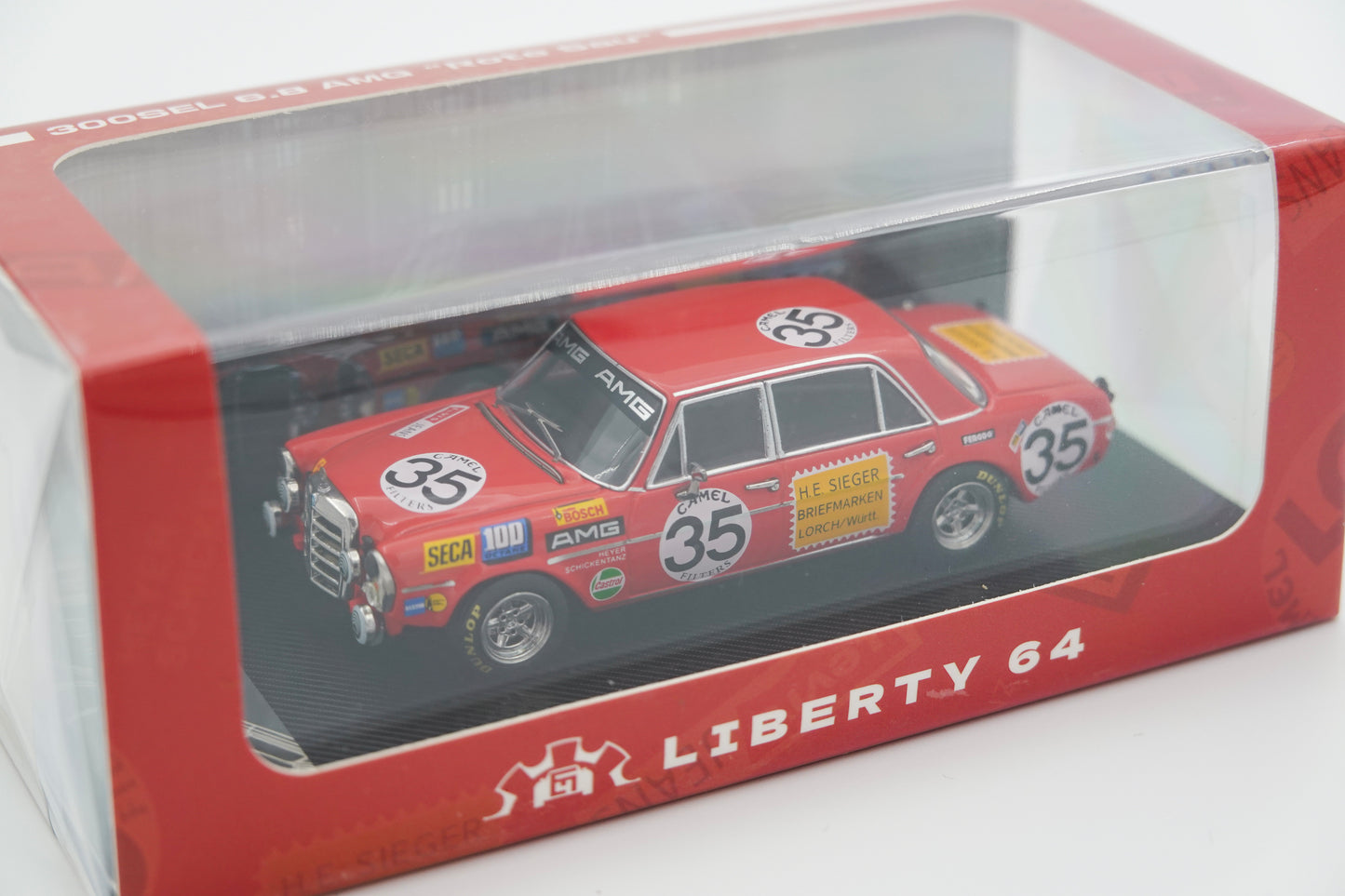 Liberty64 | Mercedes-Benz 300SEL 6.3 V8 Red Pig W109 AMG | 1:64