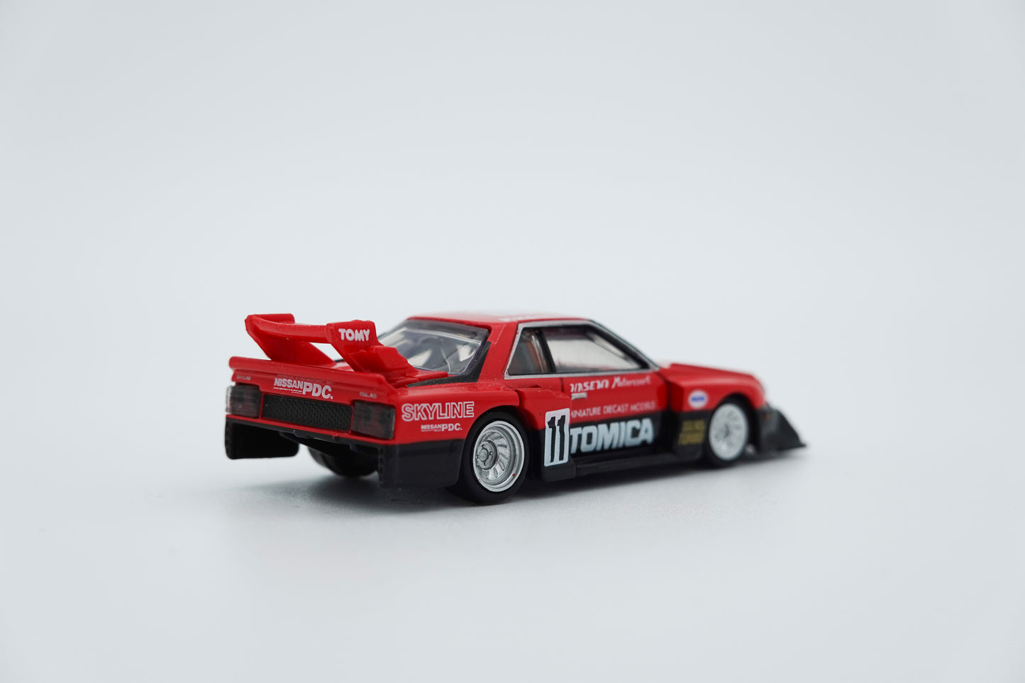 TOMICA Premium | Nissan Skyline Turbo Super Silhouette (Japanese Version)| 1:67