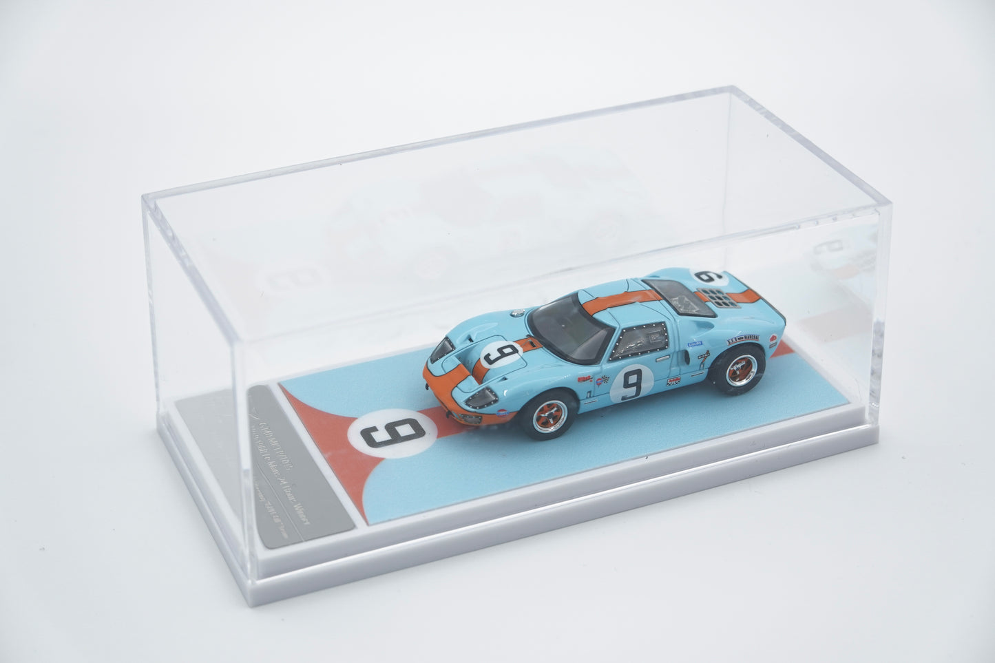 Findclassically | Ford GT40 Mk.1 P/1075 1968 LeMans24 Winner | 1:64