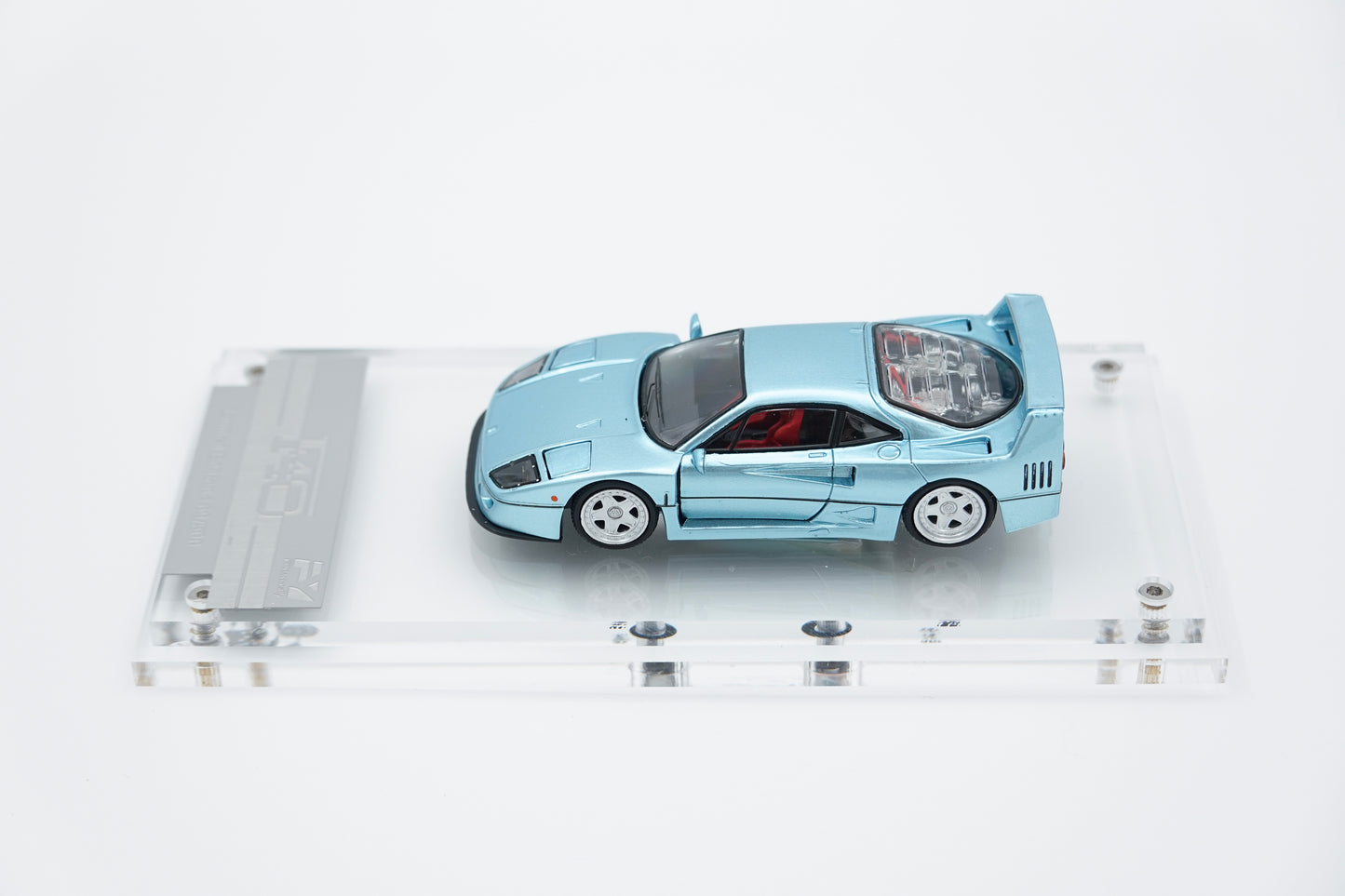 Findclassically | Ferrari Blue Chip F40 | 1:64