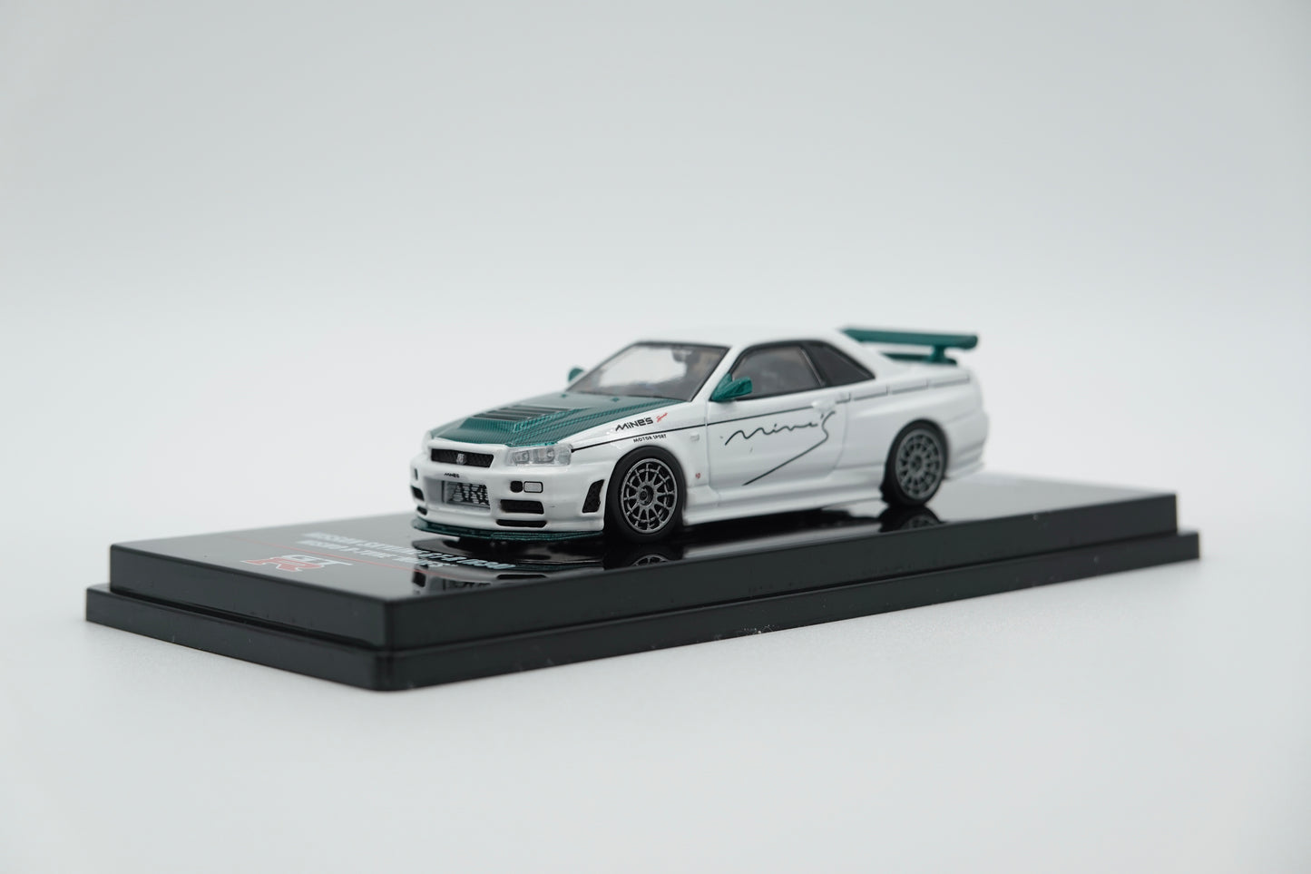 INNO64 | Nissan Skyline GT-R R34 NISMO R-Tune "MINE'S" | 1:64