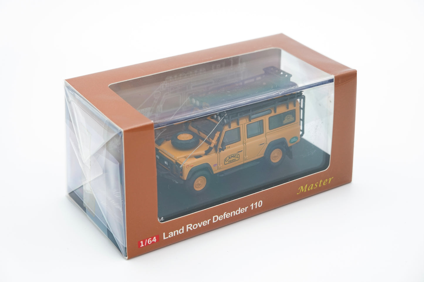 Master | Land Rover Defender 110 Camel Trophy | 1:64