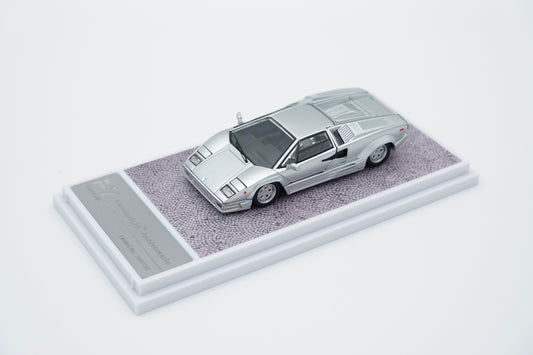 Findclassically | Lamborghini Countach 25 Anniversary | 1:64