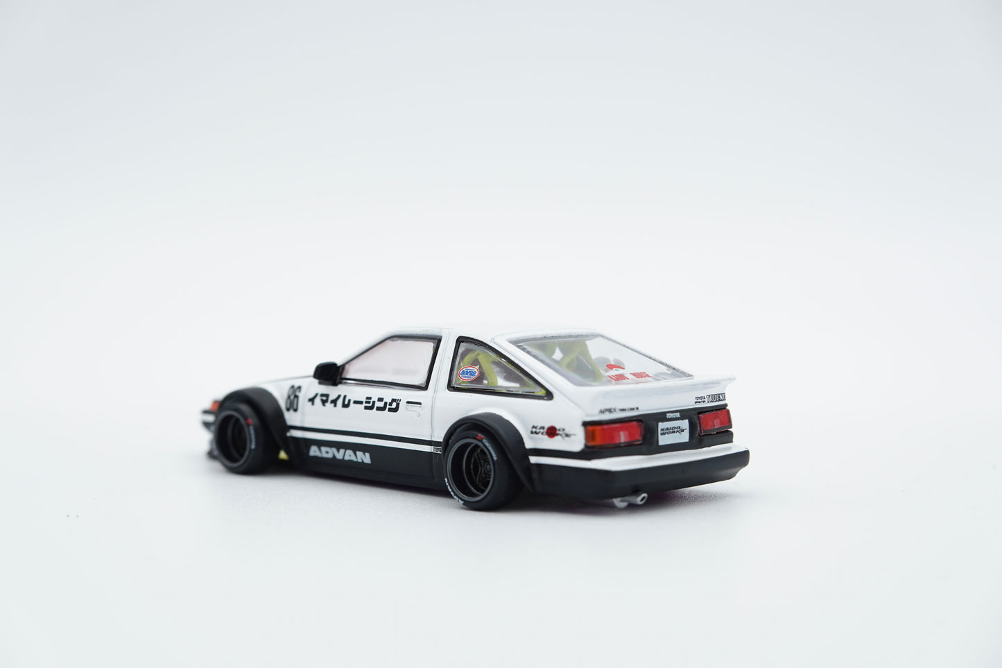 MINI GT × Kaido House | KHMG180 Toyota Sprinter Trueno Kaido Street V1 | 1:64