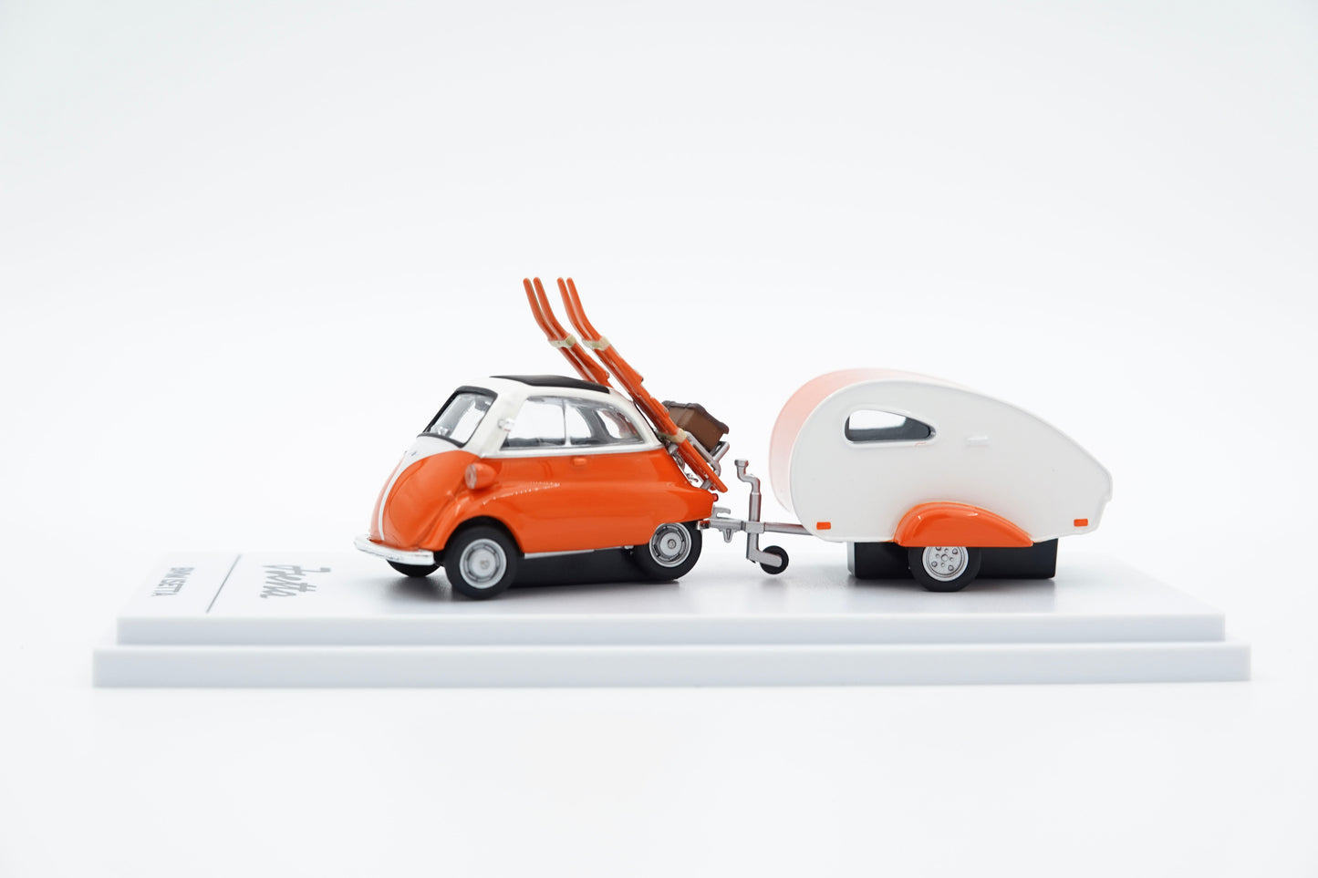 Almost Real | BMW Isetta with Ski & Trailer Set Orange | 1:64