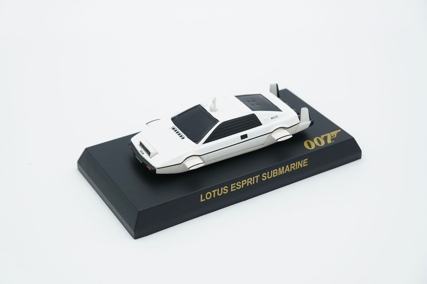 Kyosho | Lotus Esprit S1 Submarine 007 The Spy Who Loved Me "Wet Nellie" | 1:64
