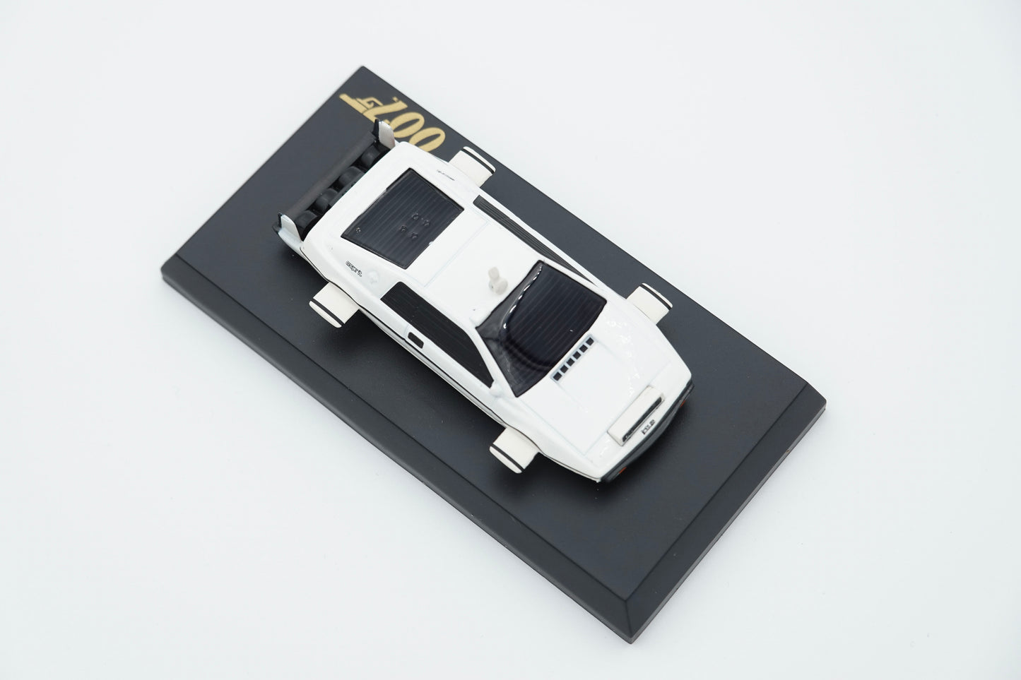 Kyosho | Lotus Esprit S1 Submarine 007 The Spy Who Loved Me "Wet Nellie" | 1:64
