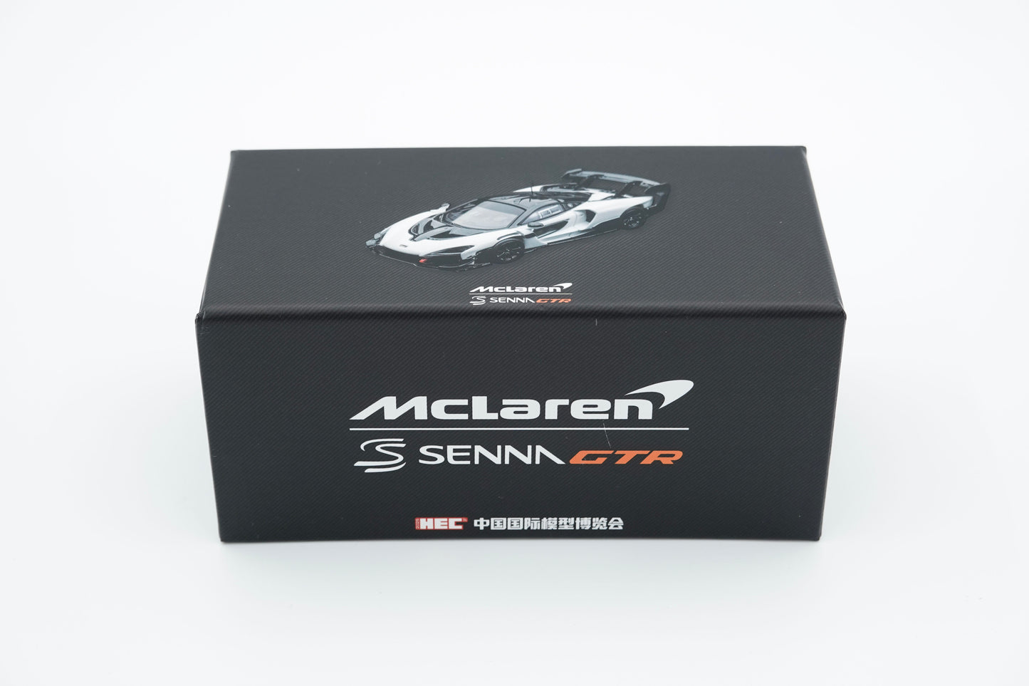 LCD | McLaren Senna GTR Black&White HEC Special Edition | 1:64