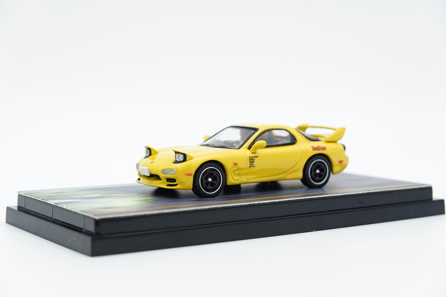 Hobby Japan | Mazda RX-7 FD35 Red Suns Initial D | 1:64