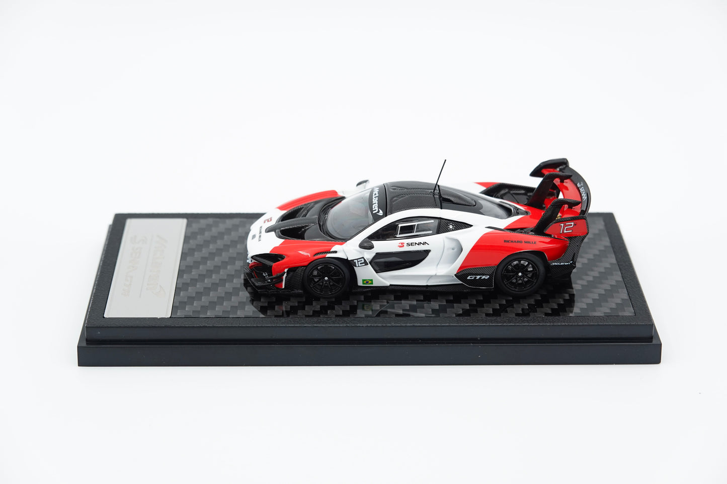 LCD | McLaren Senna GTR Red&White | 1:64