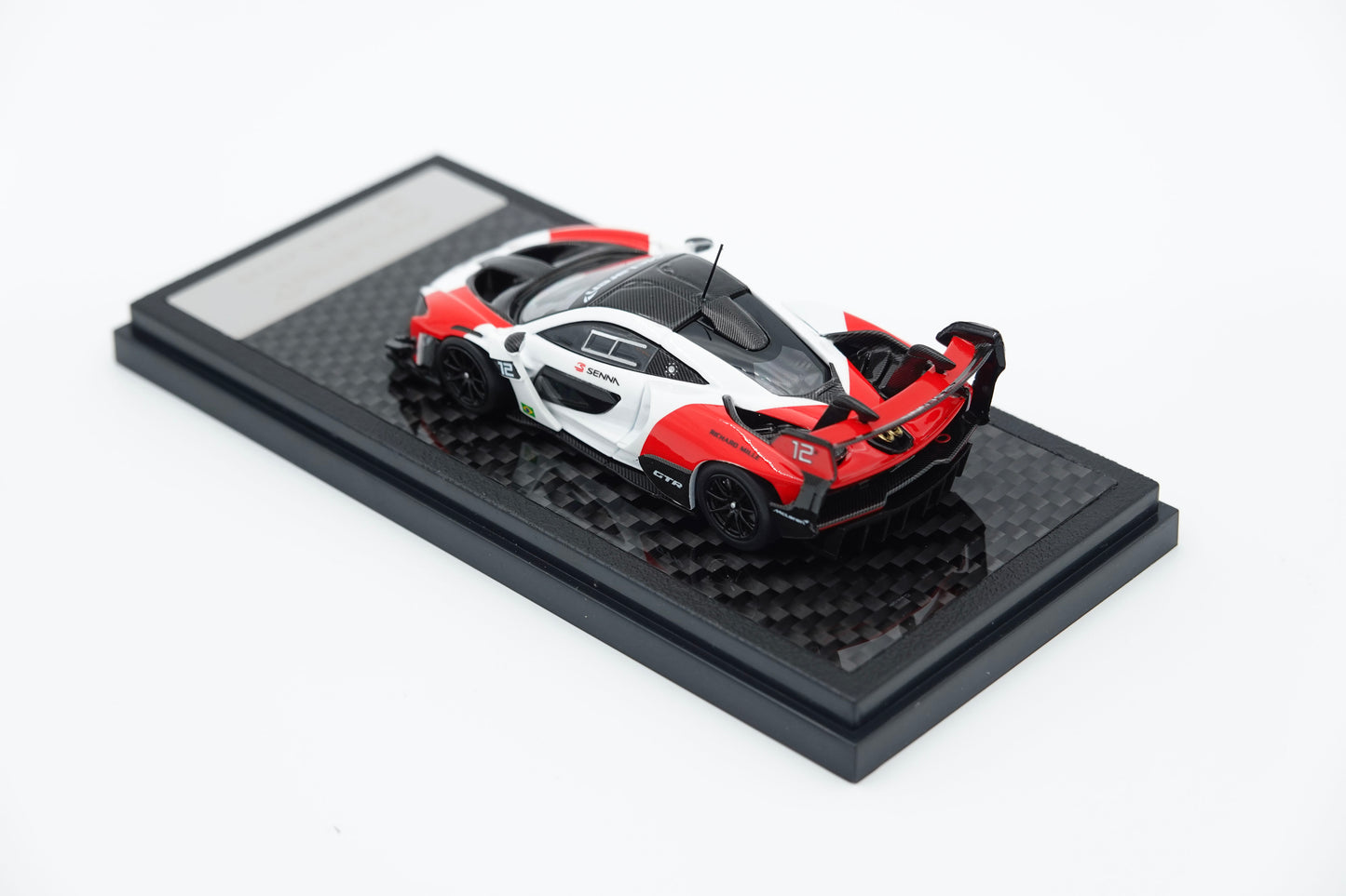 LCD | McLaren Senna GTR Red&White | 1:64