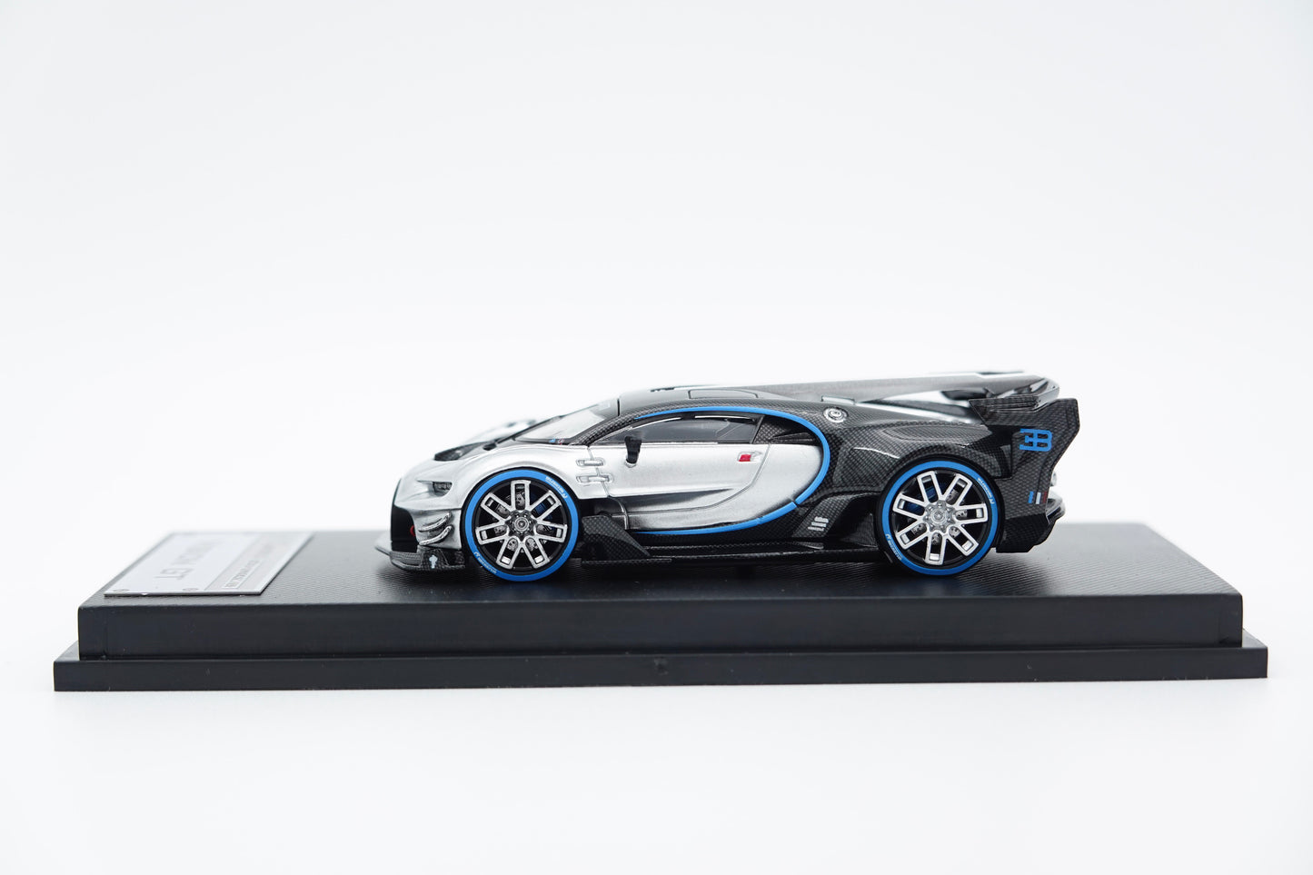 MJ Model | Bugatti Vision GT Black and Silver | 1:64
