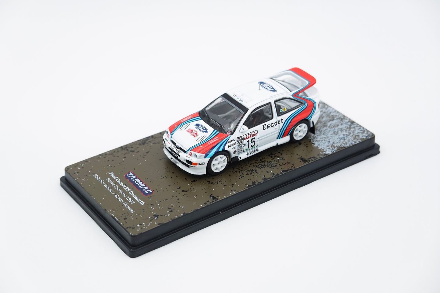 Tarmac Works Hobby64 | Ford Escort RS Cosworth Rallye Sanremo 1994 | 1:64