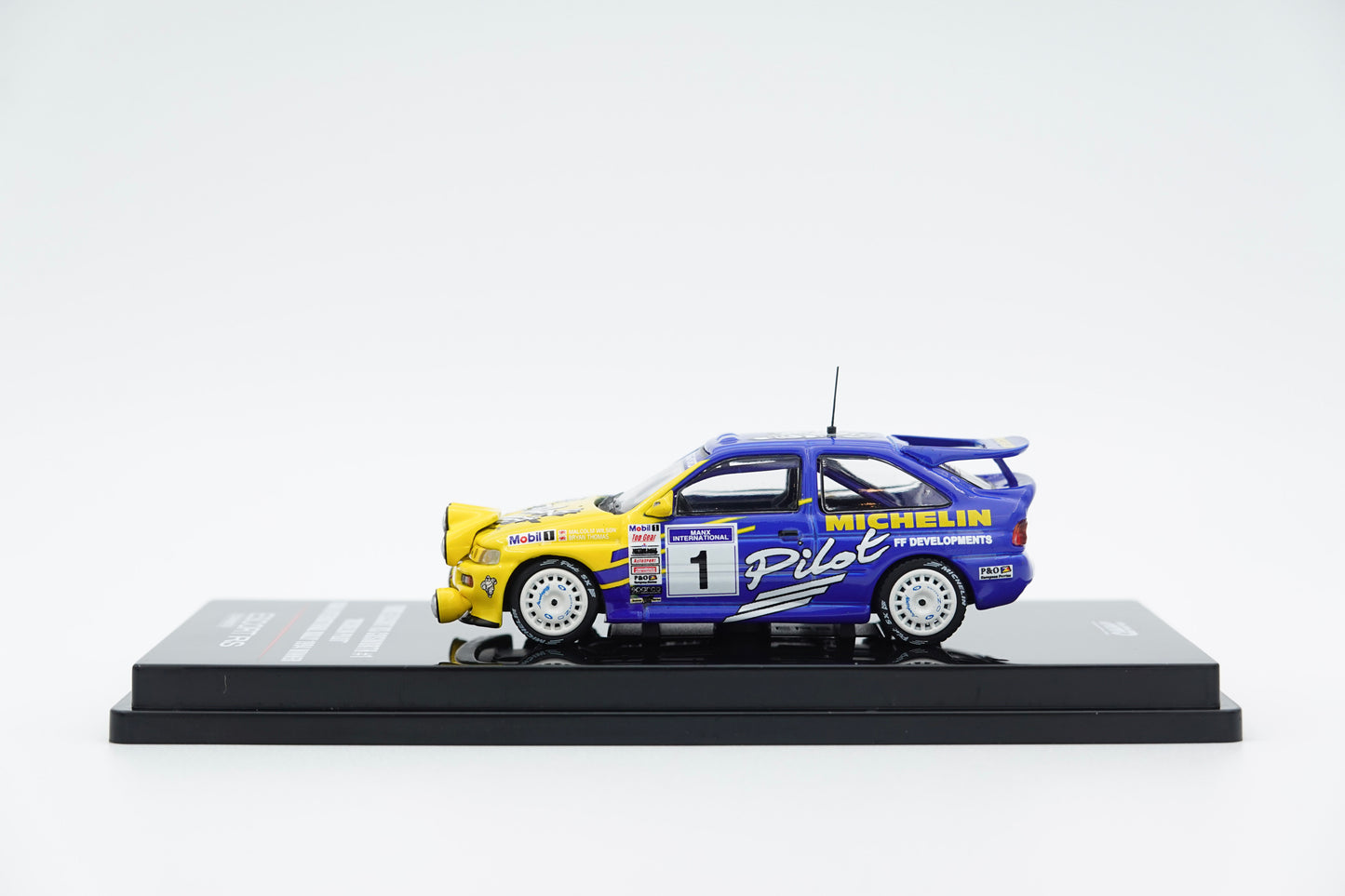 INNO64 | Ford Escort RS Cosworth #1 "Michelin Pilot" Manx International Rally 1994 Winner | 1:64